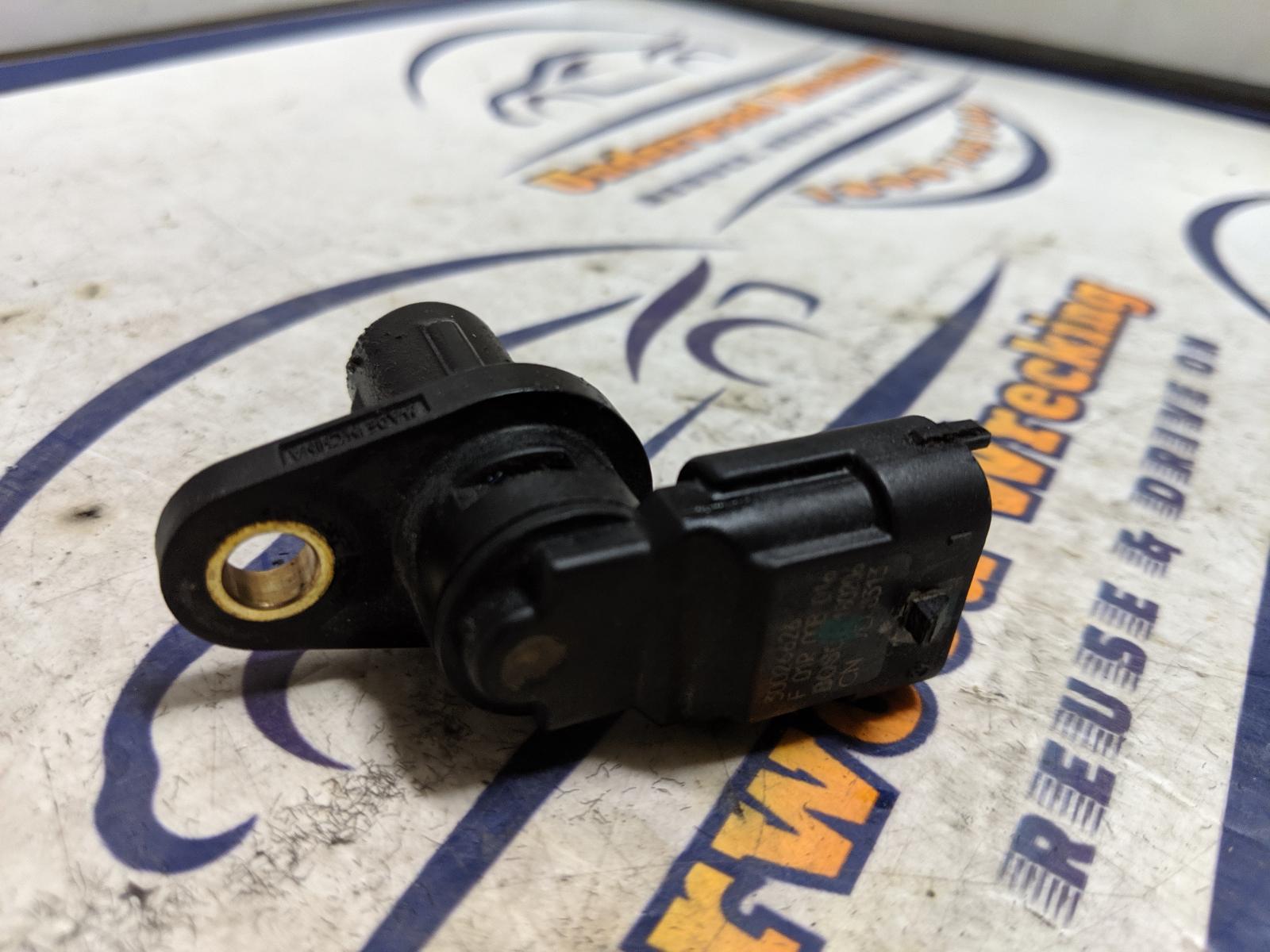 View Auto part Crank/Cam Sensor Ldv D90 2018