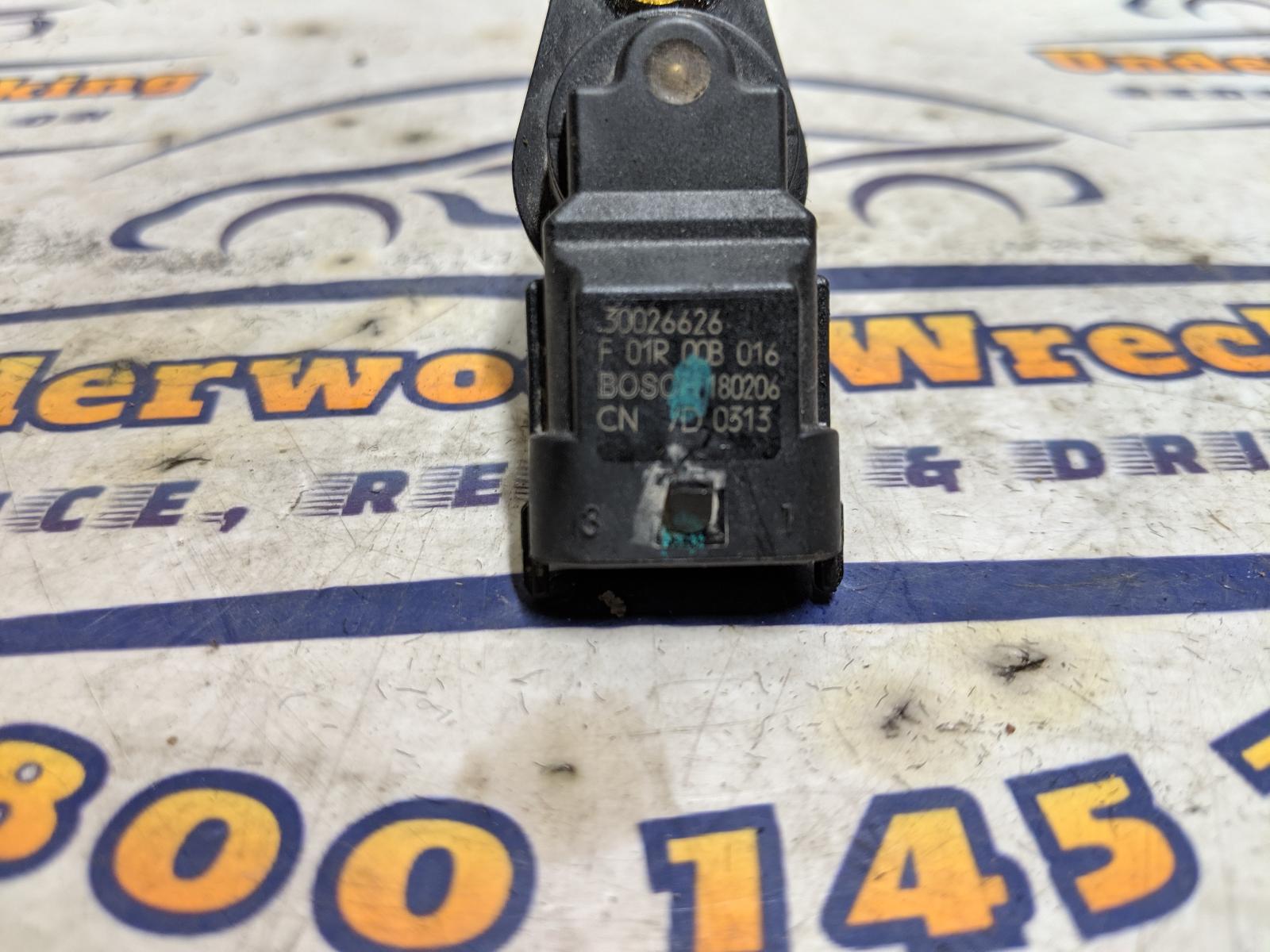 View Auto part Crank/Cam Sensor Ldv D90 2018