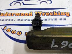 View Auto part Fuel Injector Honda Crv 2004