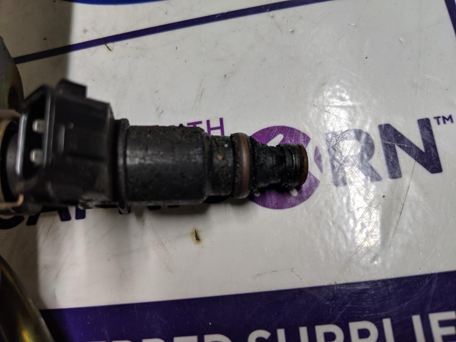 View Auto part Fuel Injector Honda Crv 2004