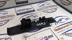 View Auto part Pwr Dr Wind Switch Isuzu Dmax 2023