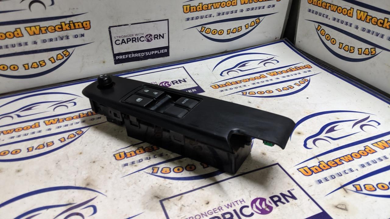 View Auto part Pwr Dr Wind Switch Isuzu Dmax 2023
