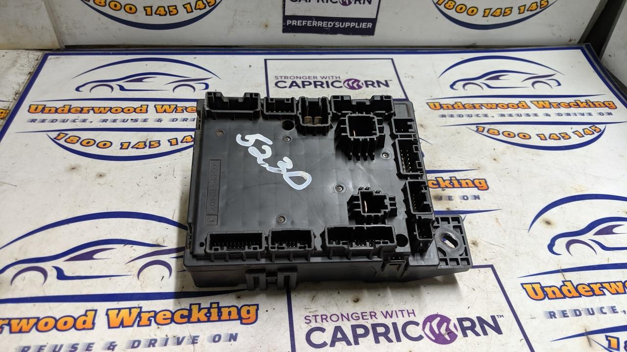 View Auto part Fuse Box Isuzu Dmax 2023