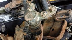 View Auto part Right Front Hub Assembly Isuzu Dmax 2023