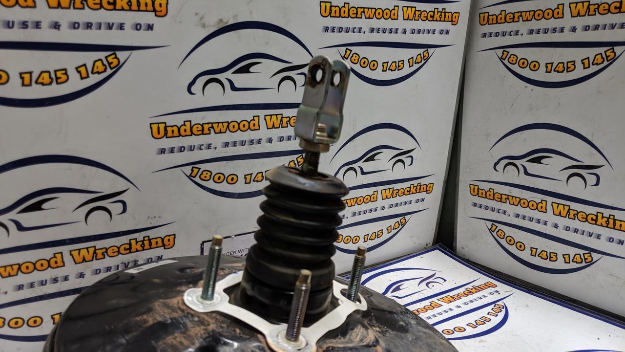 View Auto part Brake Booster Isuzu Dmax 2023