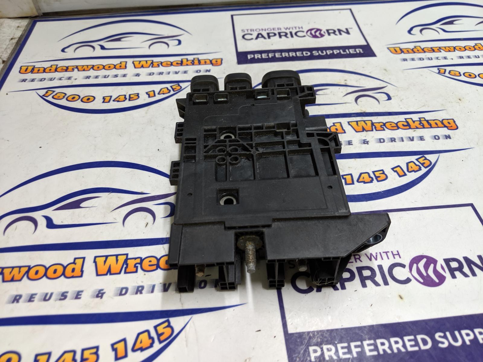 View Auto part Misc Switch/Relay Renault Trafic 2017