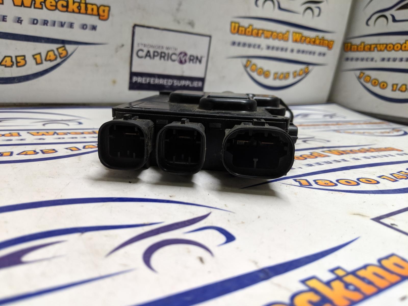 View Auto part Misc Switch/Relay Renault Trafic 2017