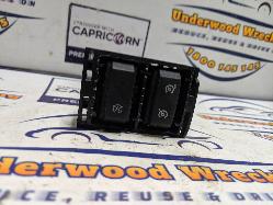 View Auto part Misc Switch/Relay Renault Trafic 2017