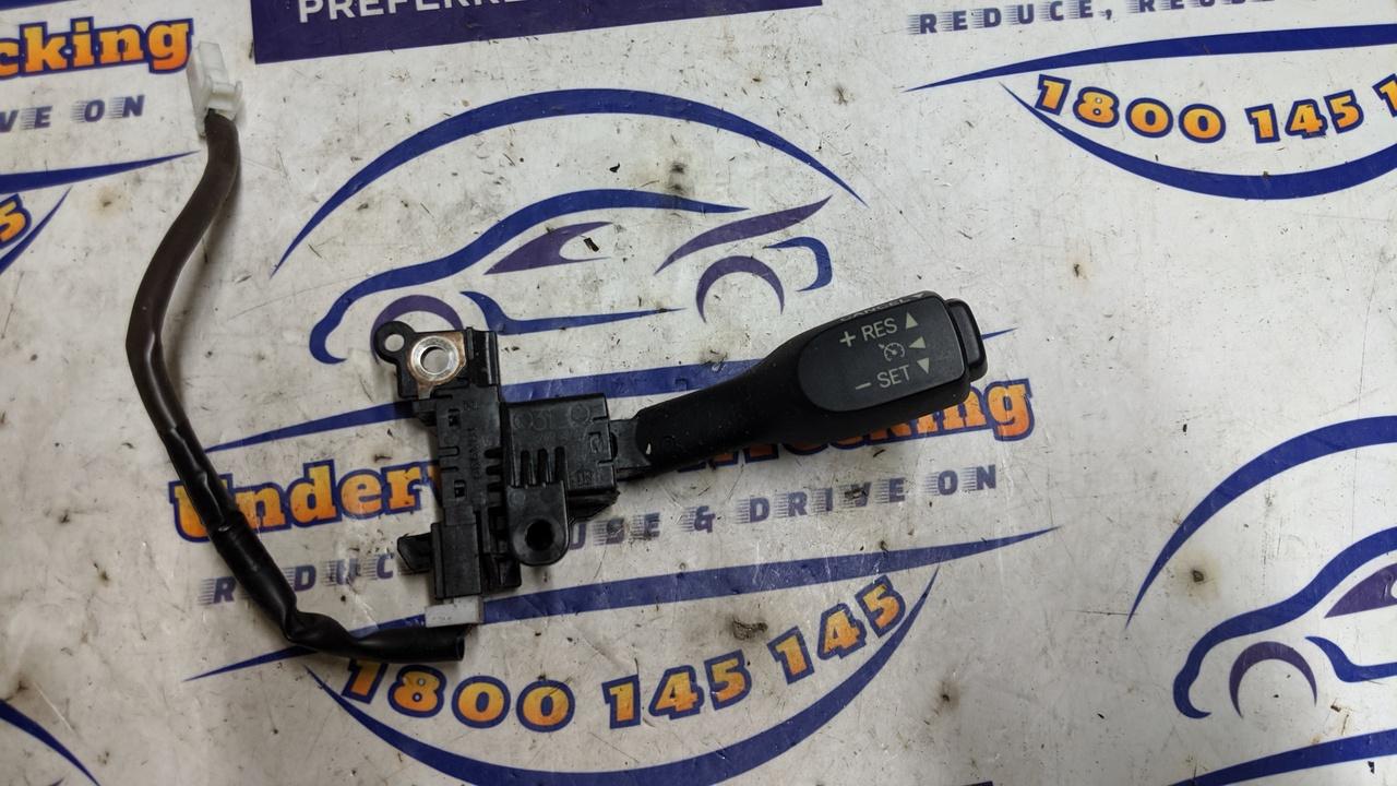 2014 Toyota Kluger Misc Switch/Relay View Auto part Misc Switch/Relay Toyota Kluger 2014