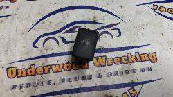 View Auto part Misc Switch/Relay Toyota Kluger 2014