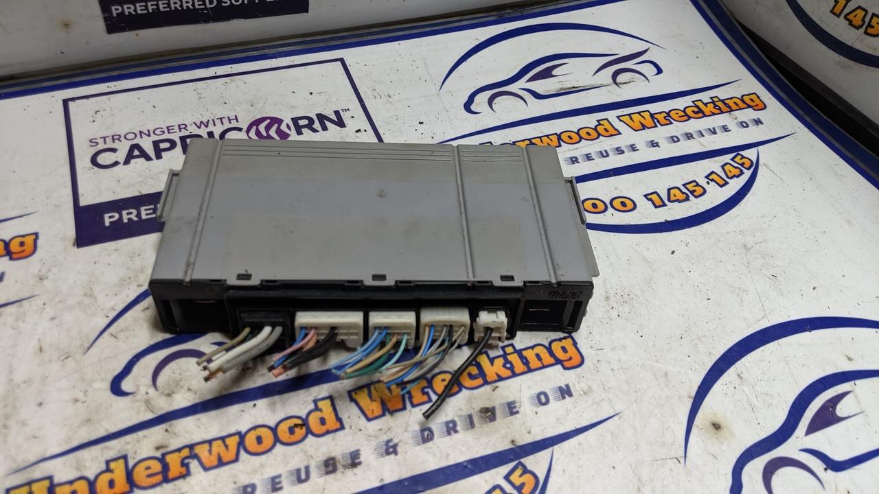 2014 Toyota Kluger Misc Switch/Relay View Auto part Misc Switch/Relay Toyota Kluger 2014