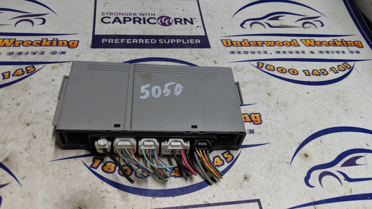 2014 Toyota Kluger Misc Switch/Relay View Auto part Misc Switch/Relay Toyota Kluger 2014