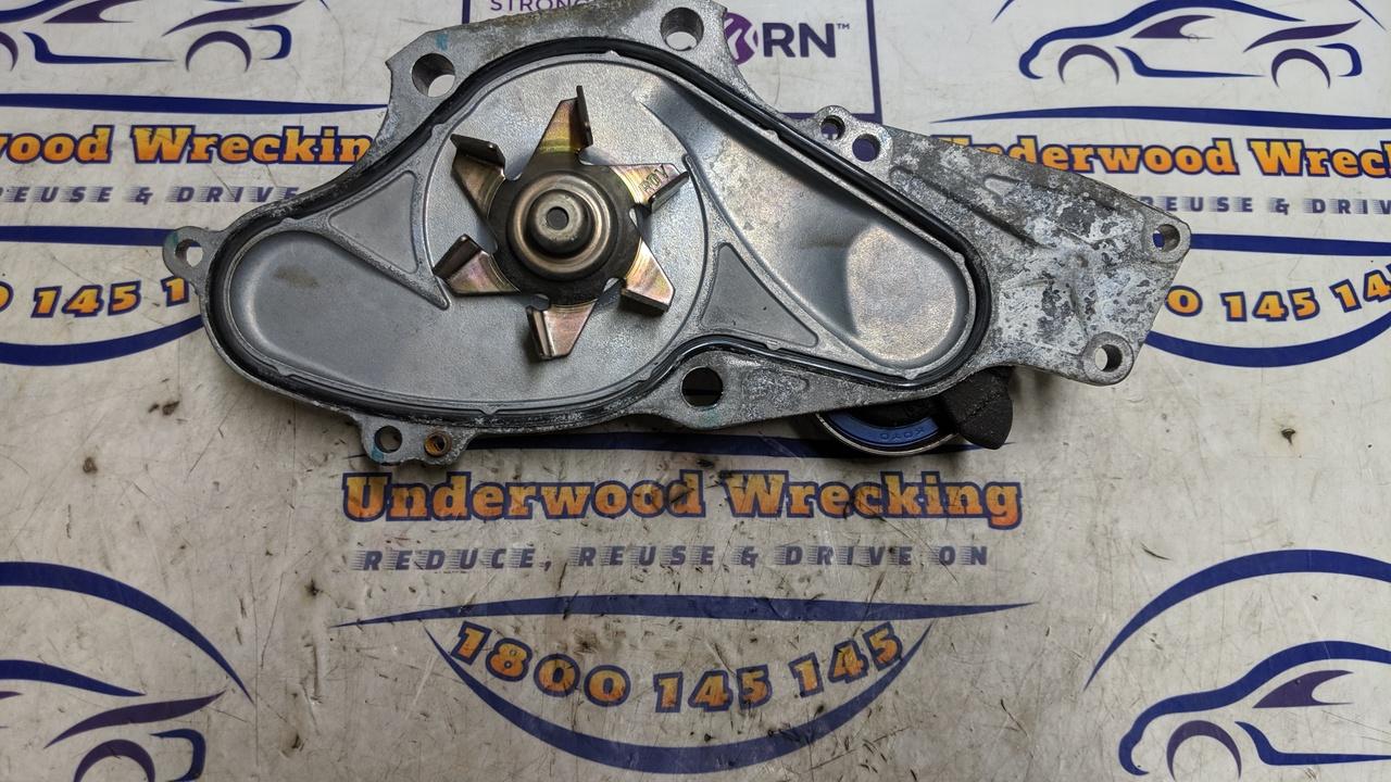View Auto part Water Pump Honda Accord 2005