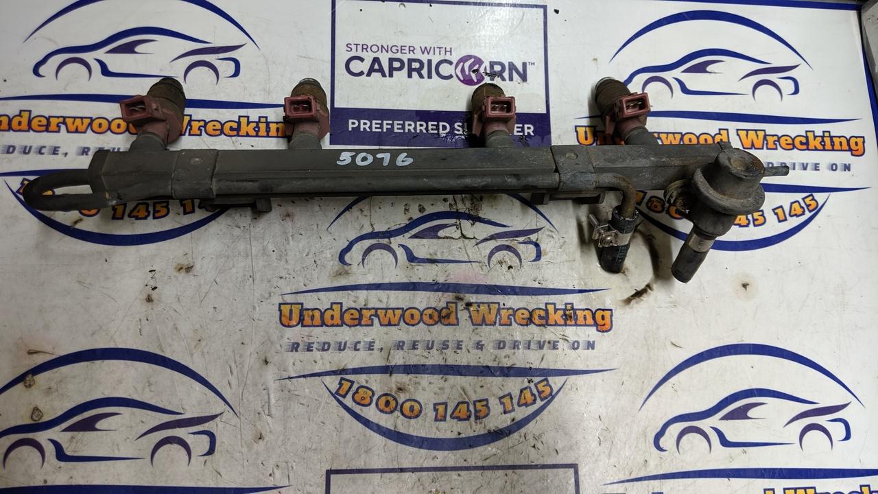 View Auto part Injection Rail Nissan Navara 1998