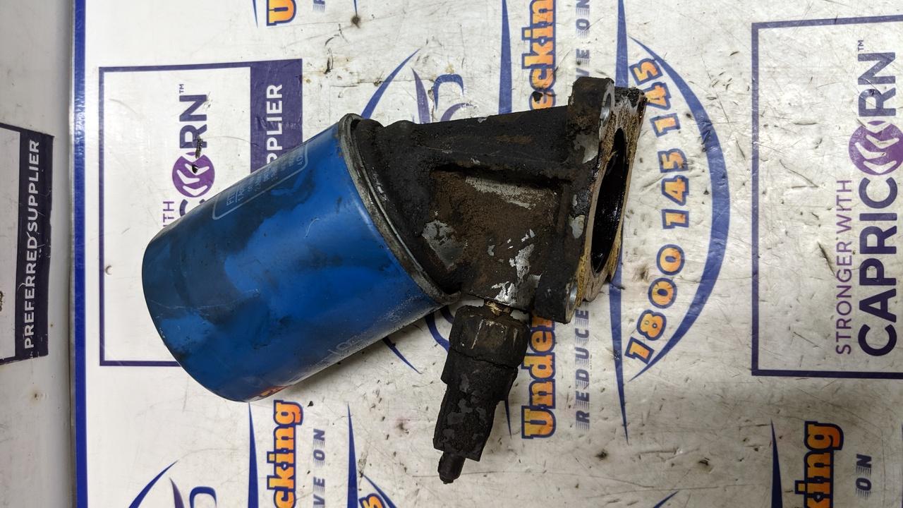 View Auto part Oil Filter Nissan Navara 1998