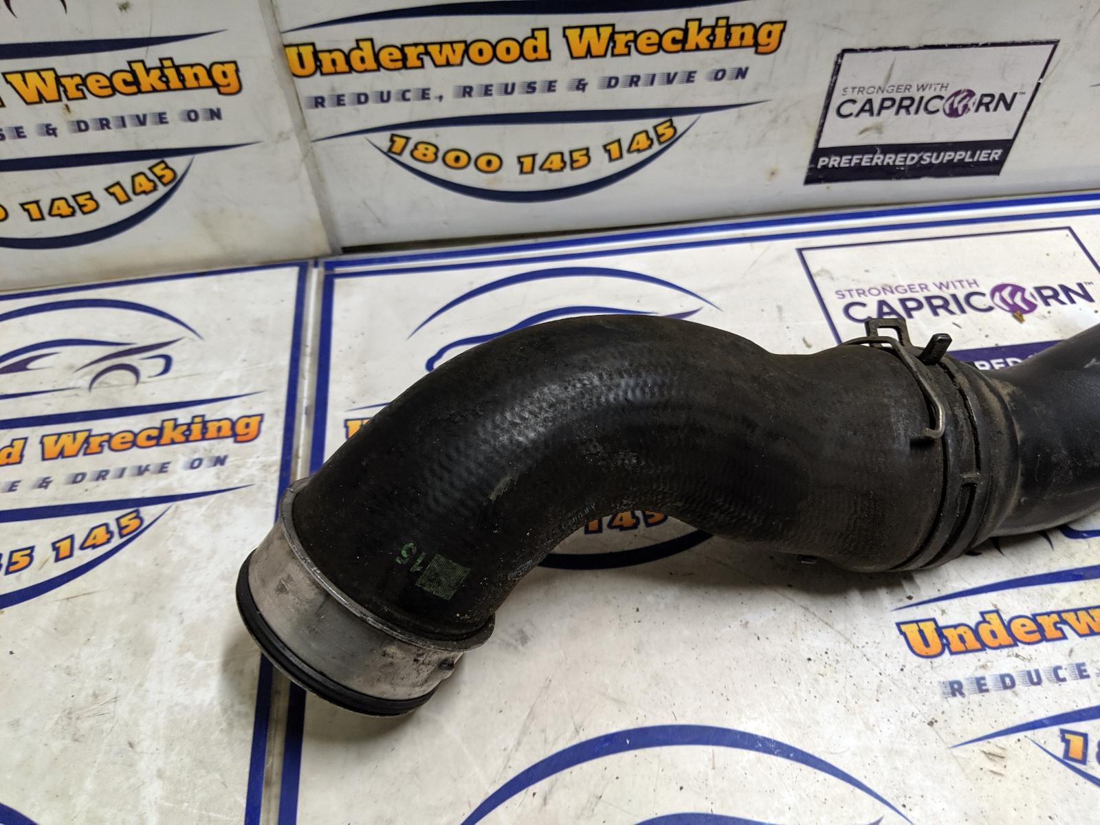 View Auto part Air Cleaner Duct/Hos Volkswagen Passat 2008