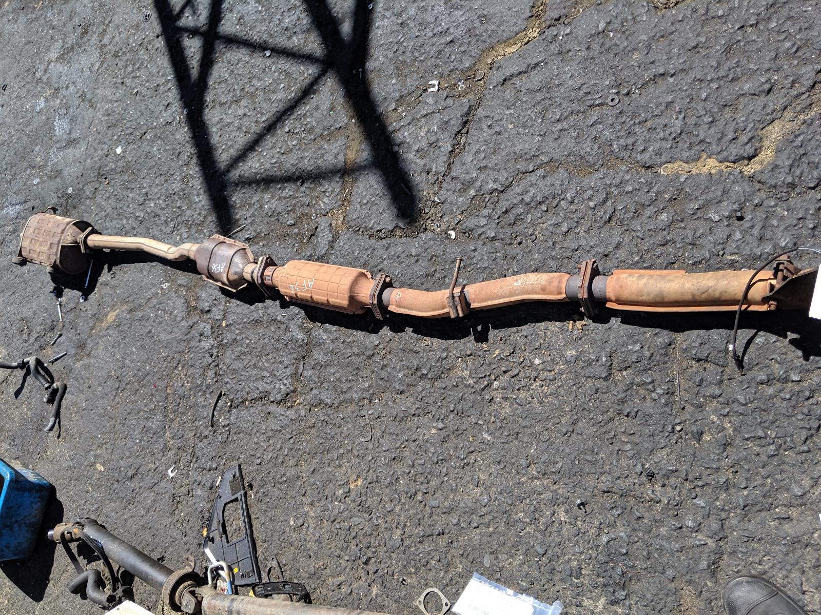 View Auto part Catalytic Converter Ford Courier 1998