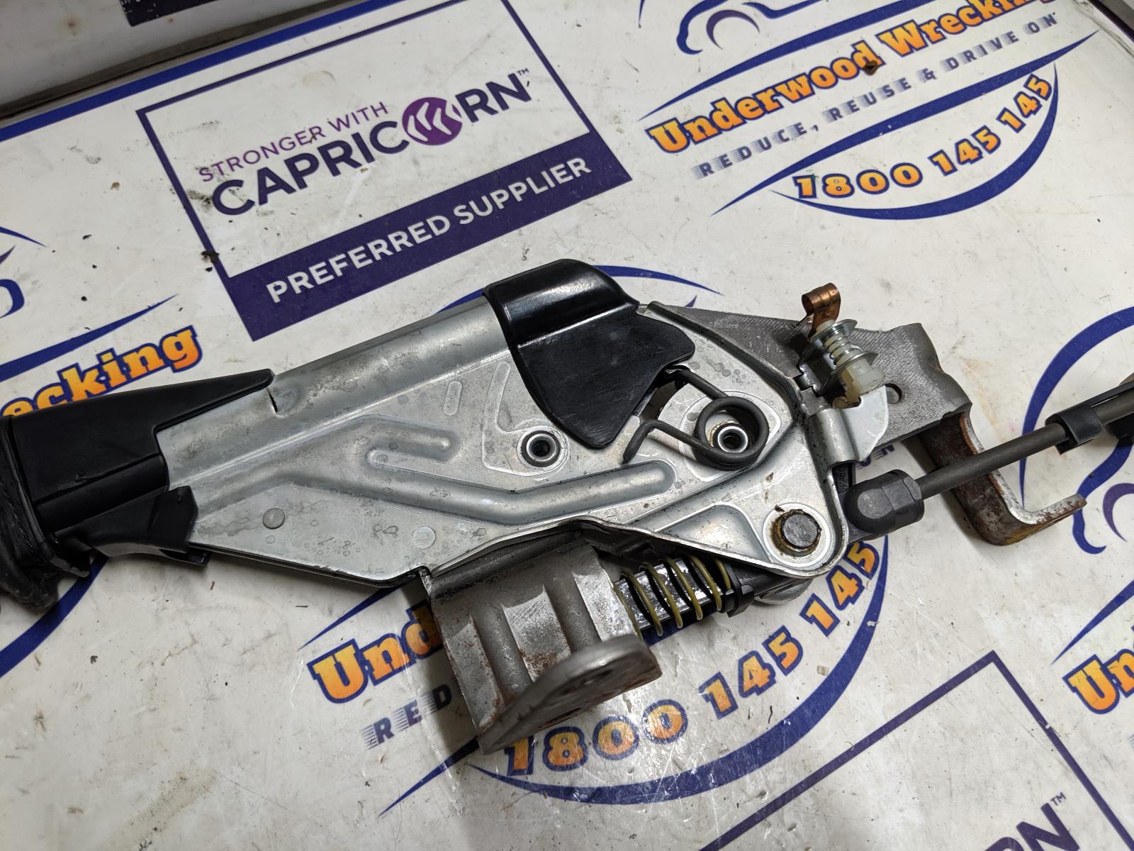 View Auto part Handbrake Lever Bmw 1 Series 2009