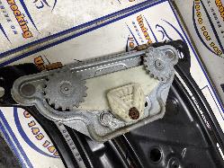 View Auto part Left Rear Wnd Reg/Motor Bmw 1 Series 2009