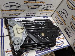 View Auto part Right Rear Wnd Reg/Motor Bmw 1 Series 2009
