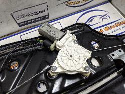 View Auto part Right Rear Wnd Reg/Motor Bmw 1 Series 2009