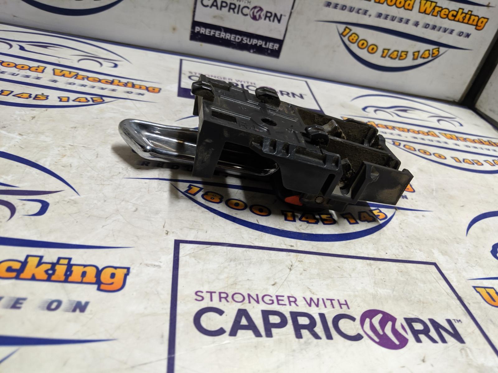 View Auto part Door Handle Holden Colorado 2009