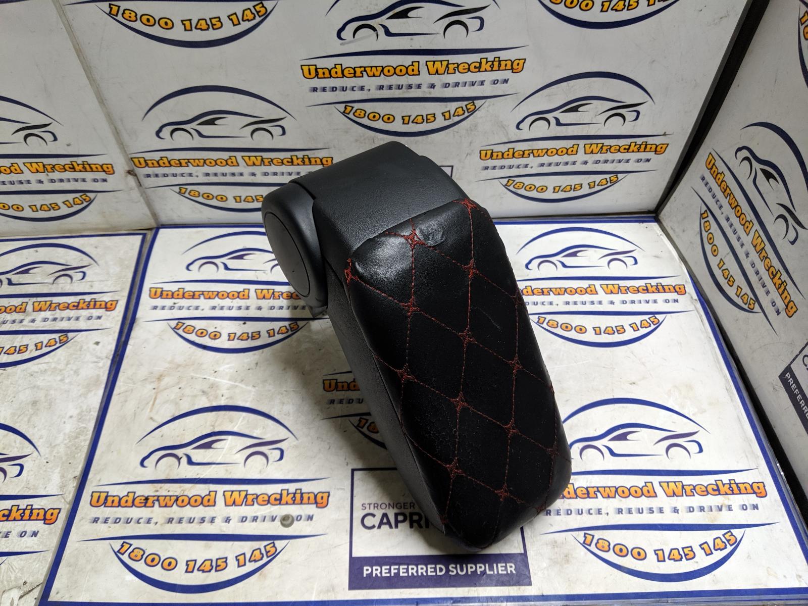 View Auto part Console Audi A3 2008