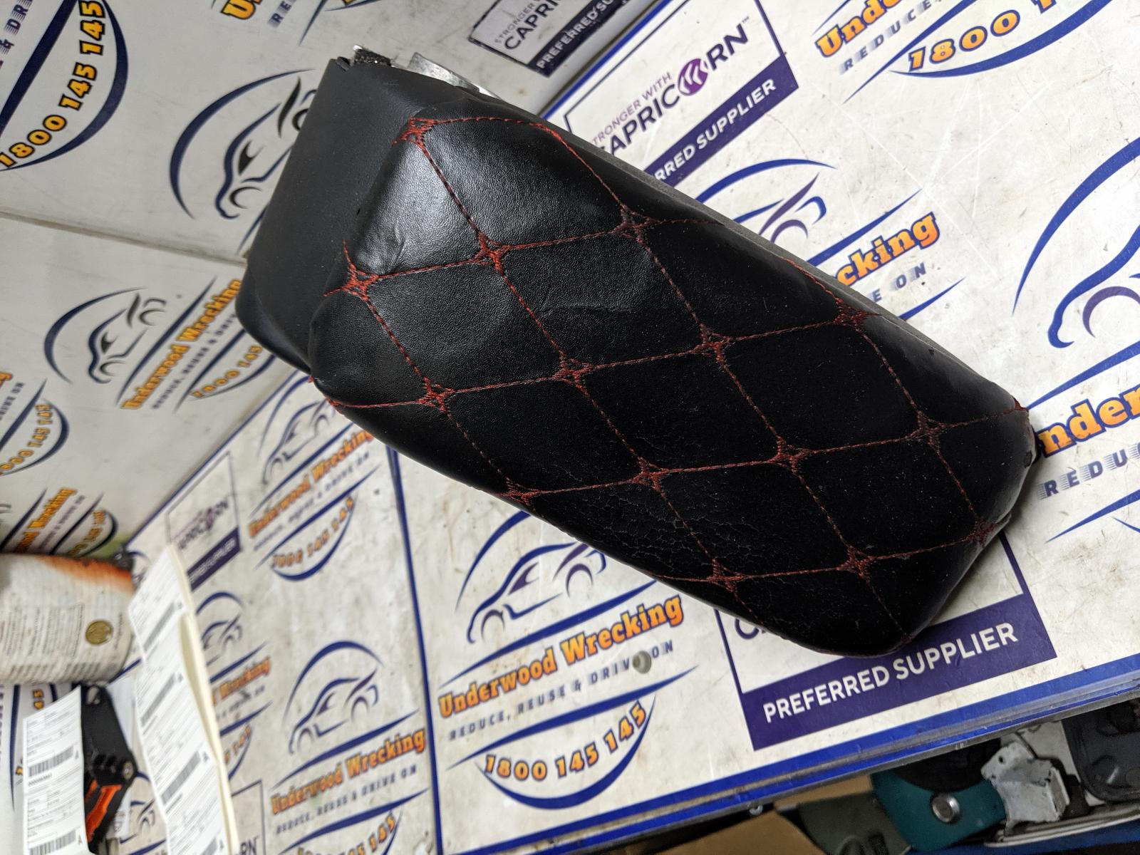 View Auto part Console Audi A3 2008