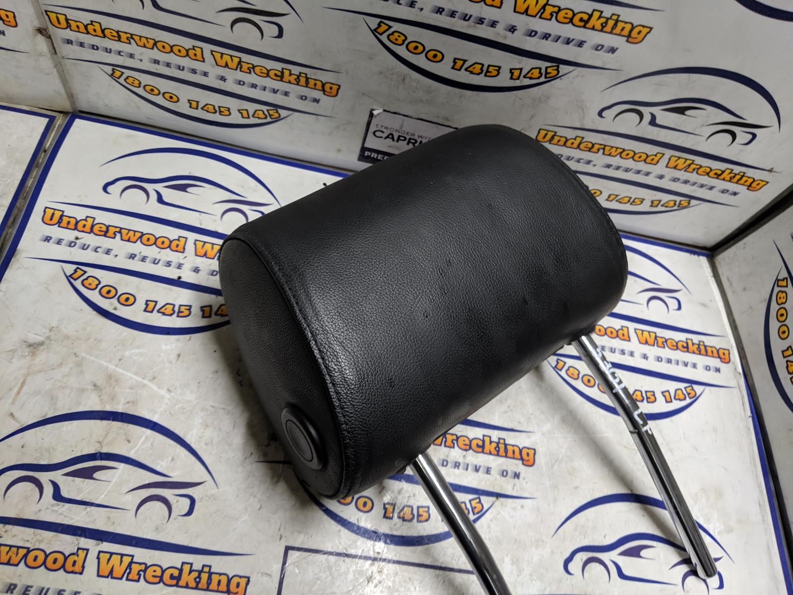 View Auto part Headrest Audi A3 2008