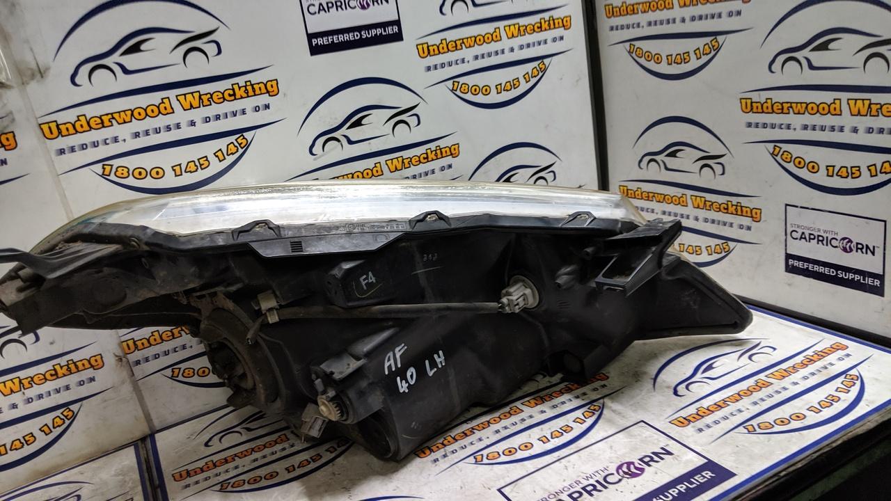 View Auto part Left Headlamp Toyota Yaris 2013