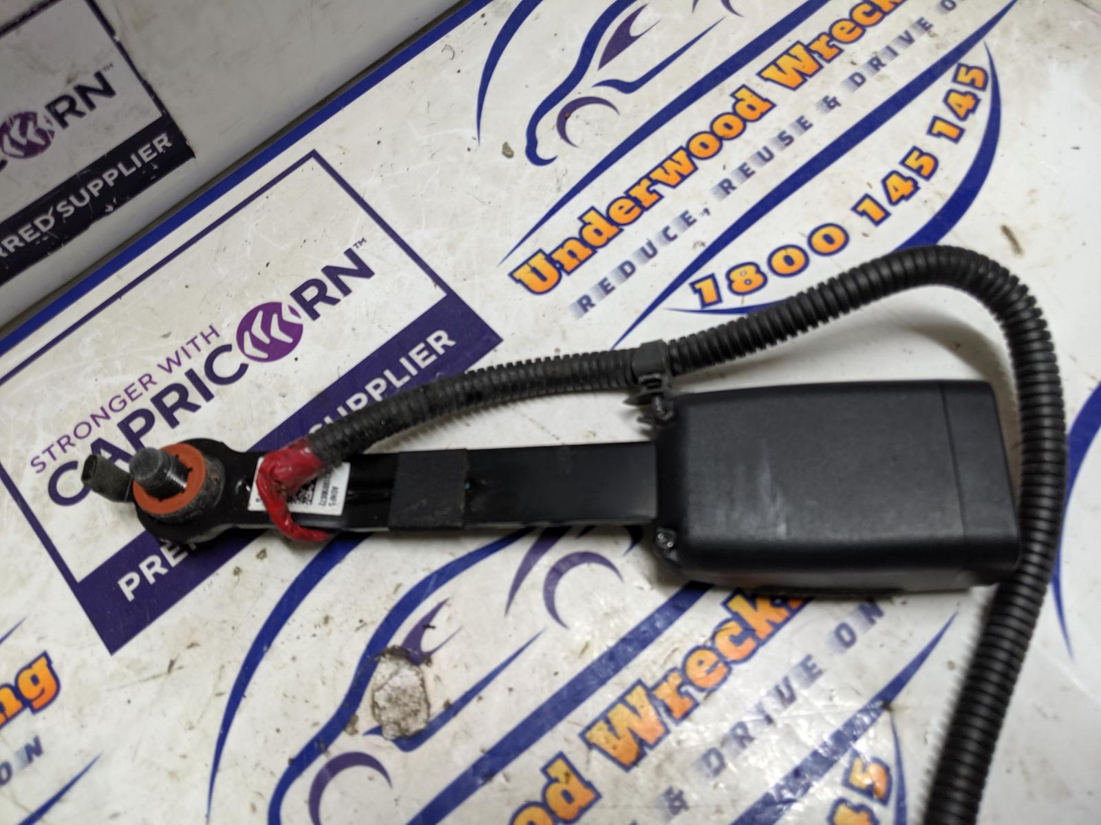 View Auto part Seatbelt/Stalk Hyundai Veloster 2014