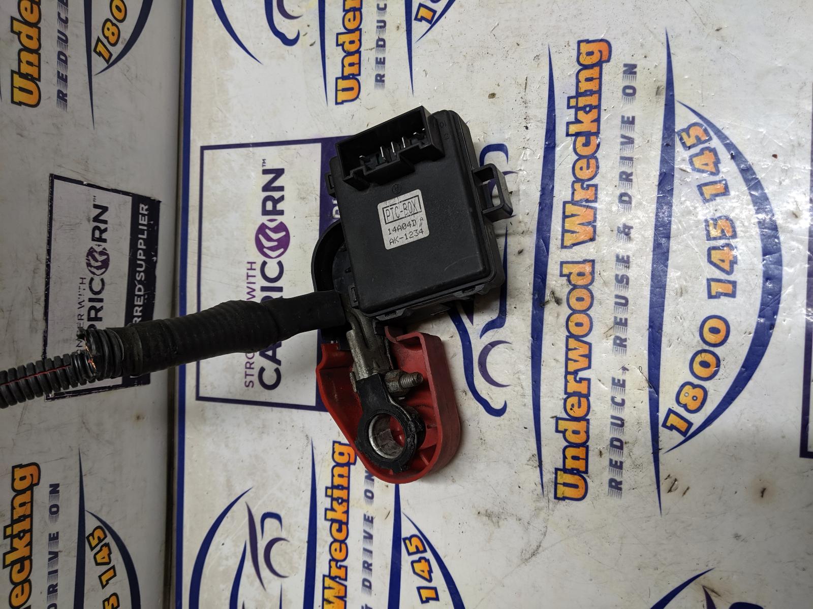 View Auto part Battery Terminal Ssangyong Stavic 2014