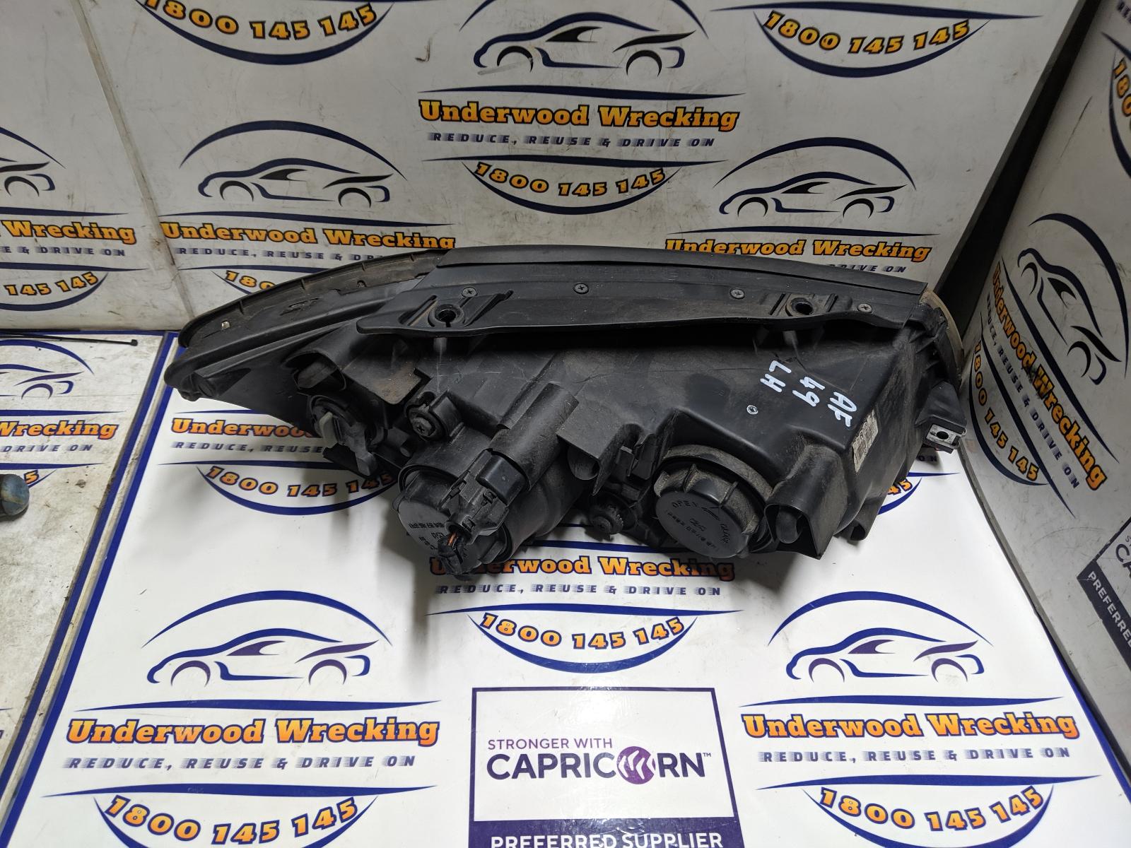 View Auto part Left Headlamp Hyundai Sonata 2005
