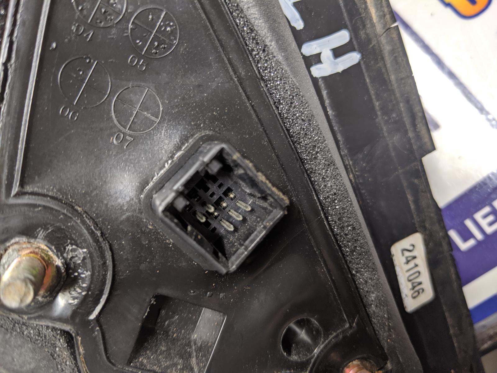 View Auto part Left Door Mirror Hyundai Sonata 2005