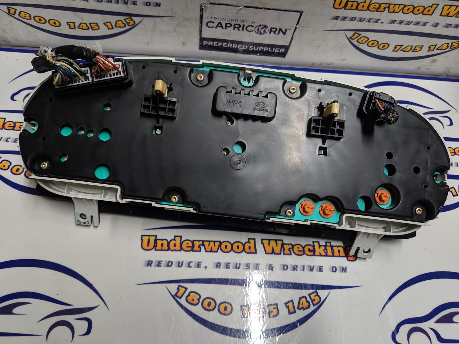 View Auto part Instrument Cluster Hyundai Sonata 2005