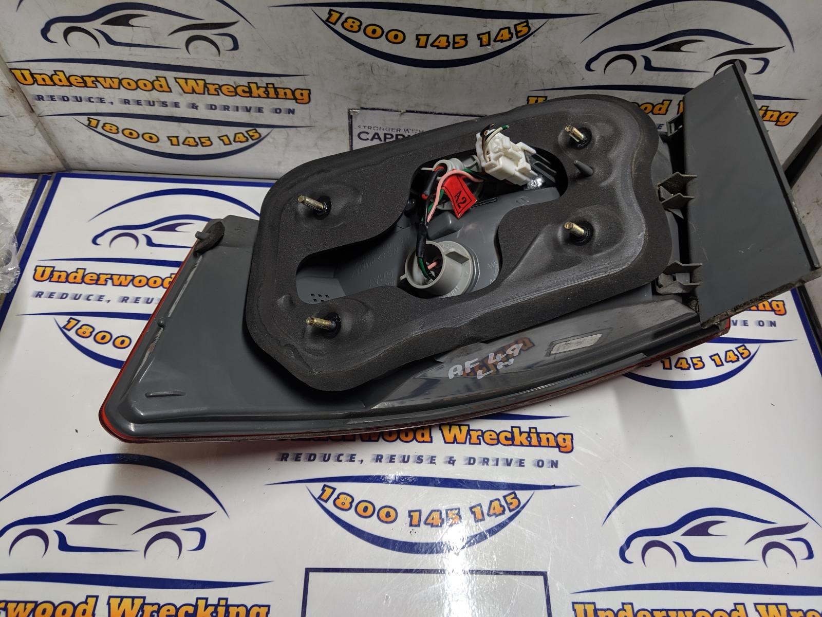 View Auto part Left Taillight Hyundai Sonata 2005