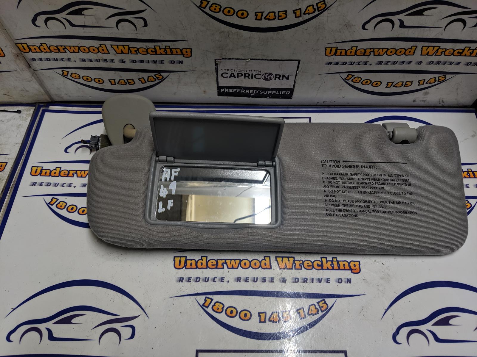 View Auto part Sunvisor Hyundai Sonata 2005
