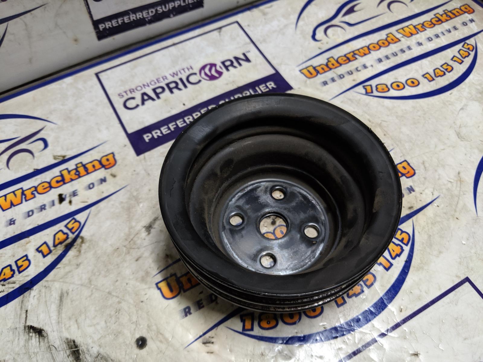 View Auto part Misc Pulley Mitsubishi Pajero 2014