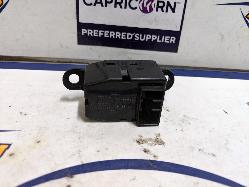 View Auto part Pwr Dr Wind Switch Hyundai Lantra 2000