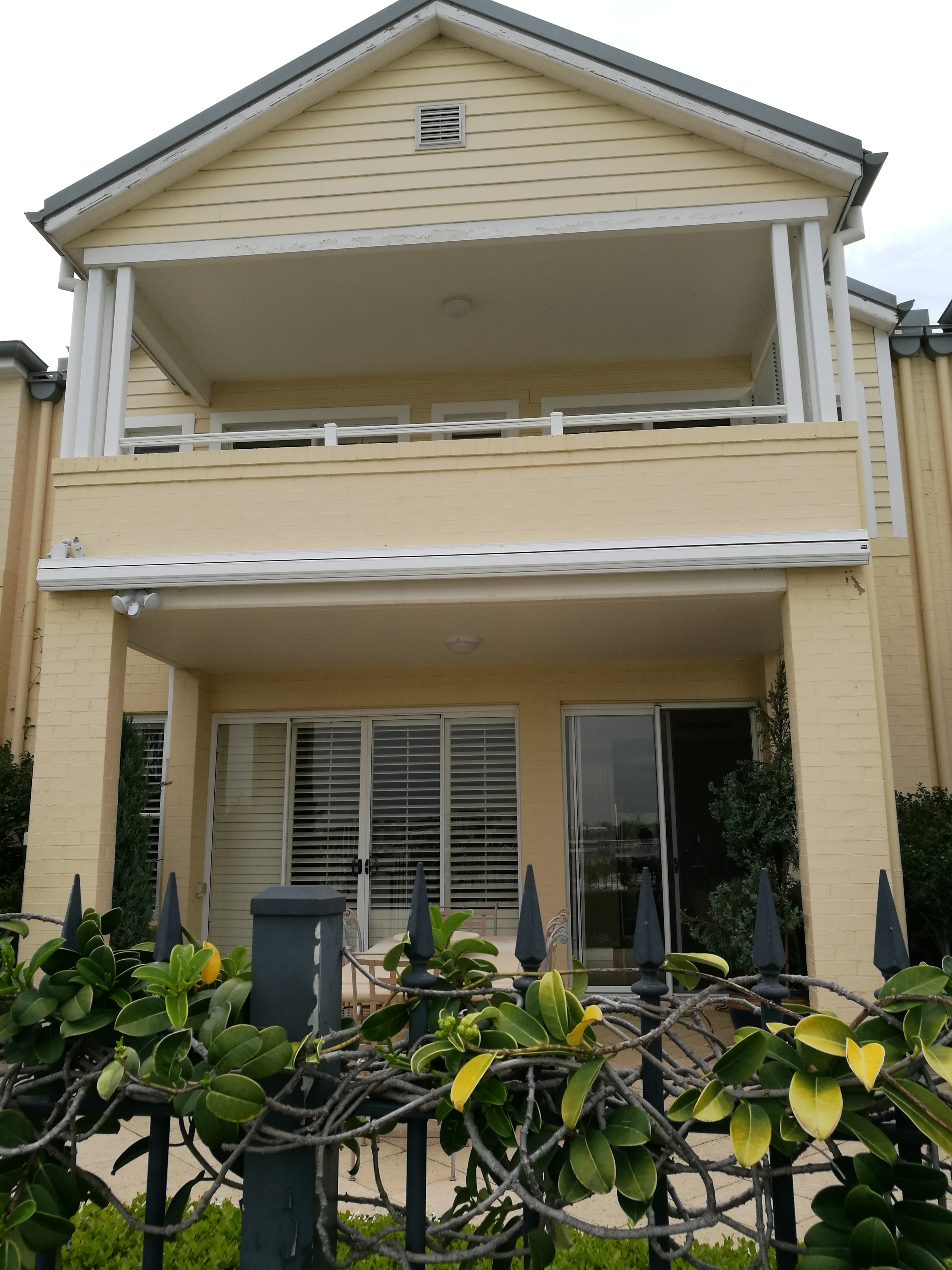 Property Double Storey Townhouse Painting Needed Painter required in