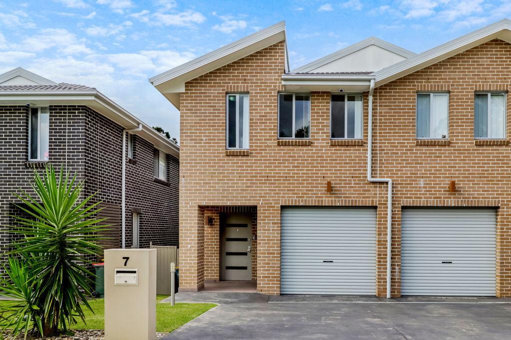 7/21 Alamar Crescent, Quakers Hill, NSW 2763, Sale & Rental History