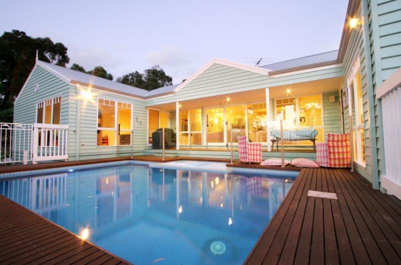 53 Fairbairn Avenue, Mount Martha, VIC 3934 Sale & Rental History Property 360