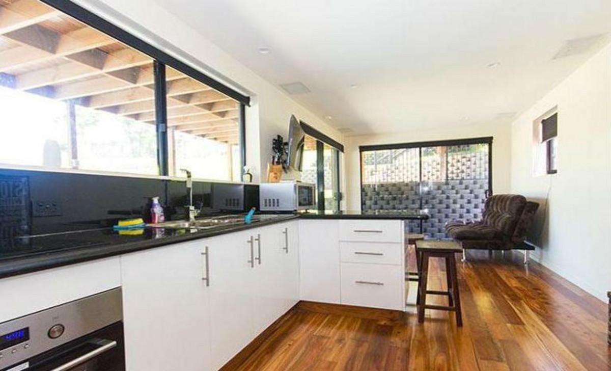 134 crane crescent nerang qld 4211 sale rental history