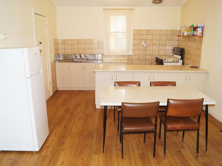 43 hogan st tatura 43 hogan st tatura
