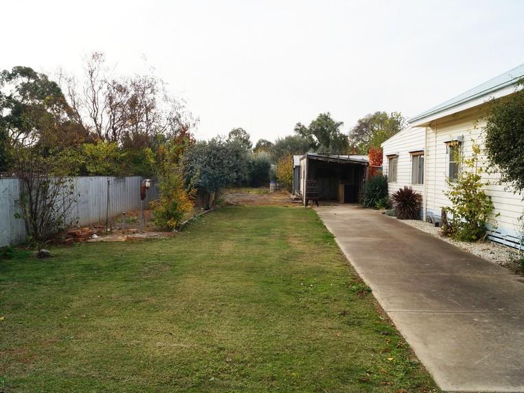 43 hogan st tatura 43 hogan st tatura