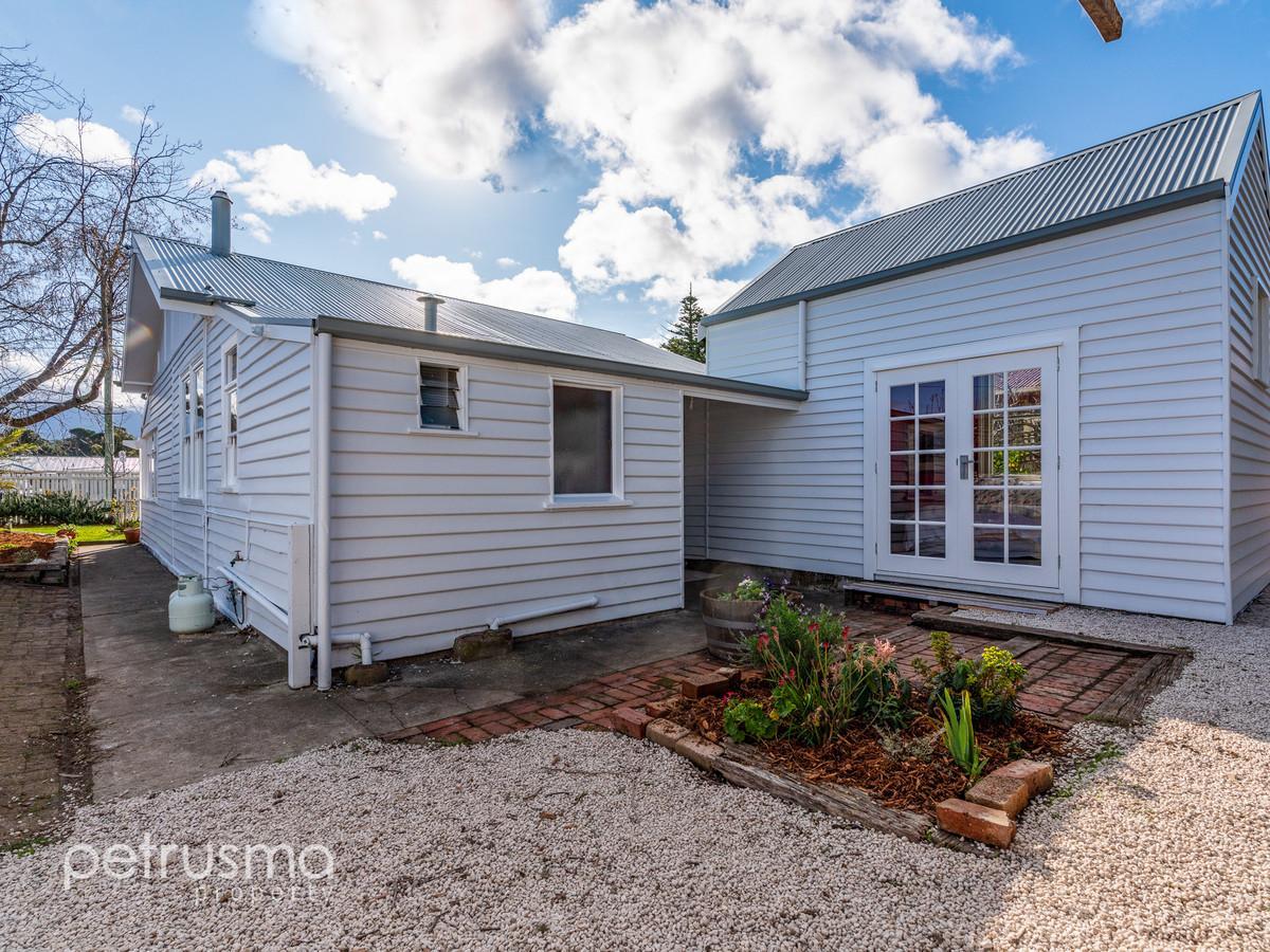 47 Balmoral Road, Kingston Beach, TAS 7050, Sale & Rental History