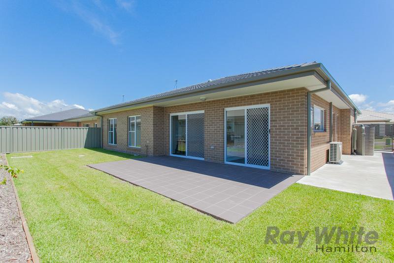 8 Sugar Glider Way, Fullerton Cove, NSW 2318, Sale & Rental History
