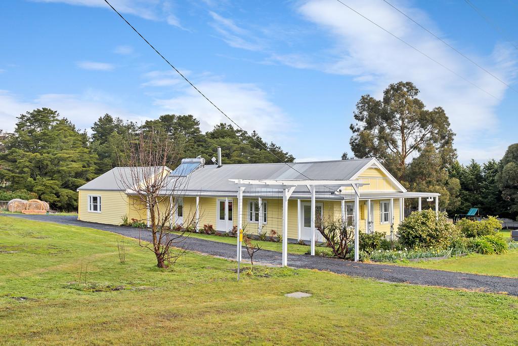 1172 YendonEgerton Road, Mount Egerton, VIC 3352 Sale & Rental History