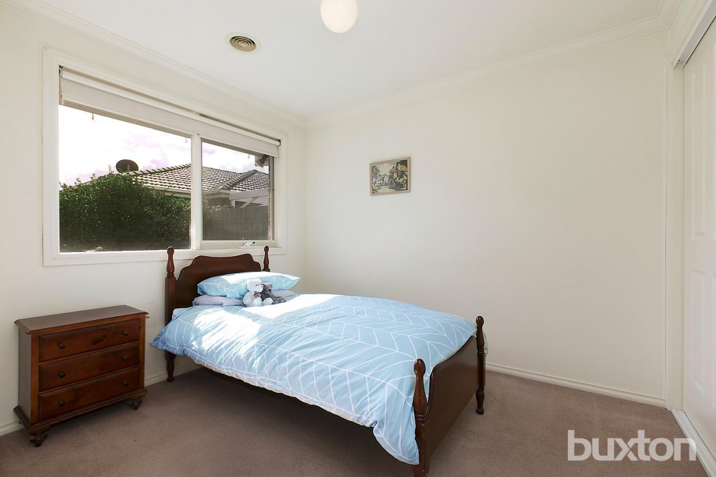 17 harry court, dingley village, vic 3172 for sale