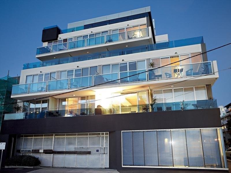 27 johnston street casino
